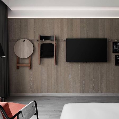 Hotel Moxy Taichung Extérieur photo